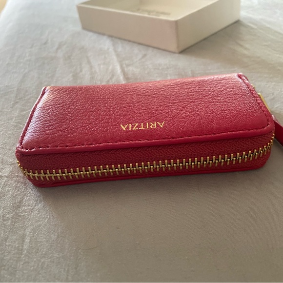 Wallet - Picture 5 of 7